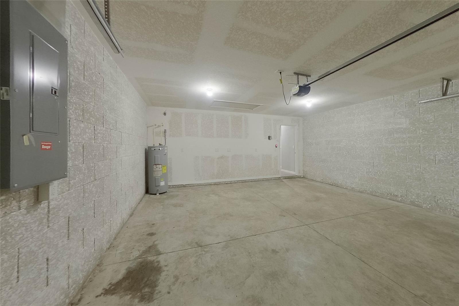9135 AEGEAN CIRCLE, Lehigh Acres, FL 33936