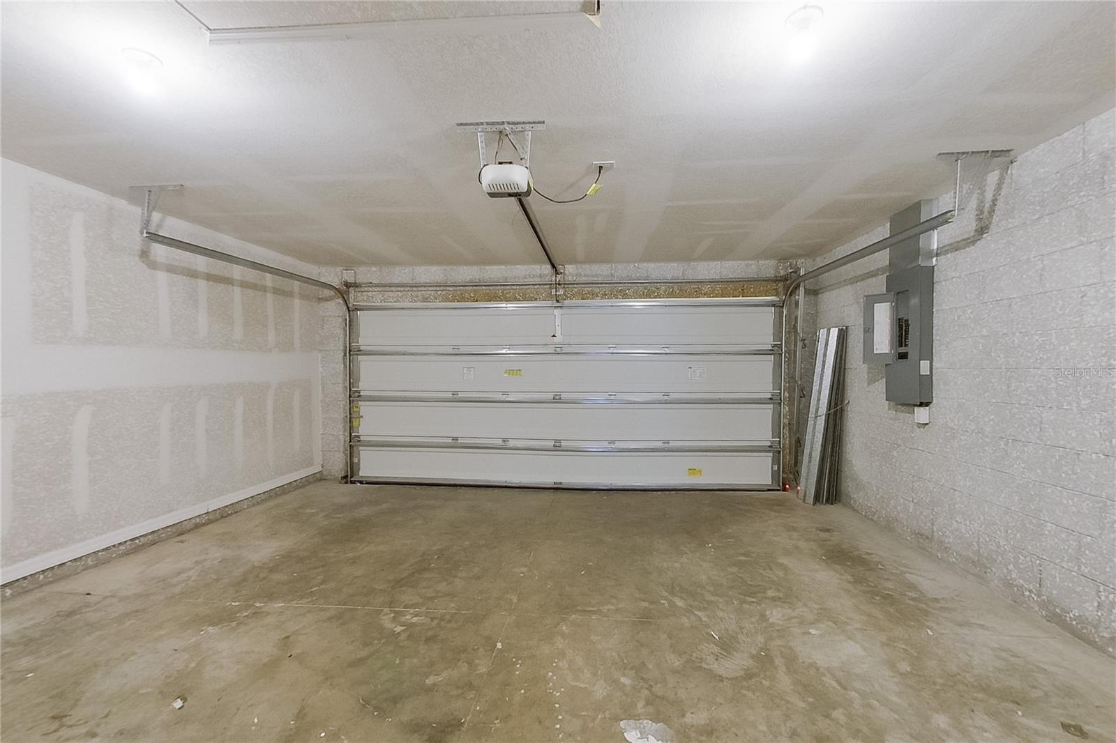 18310 GIBRALTAR LANE, Lehigh Acres, FL 33936