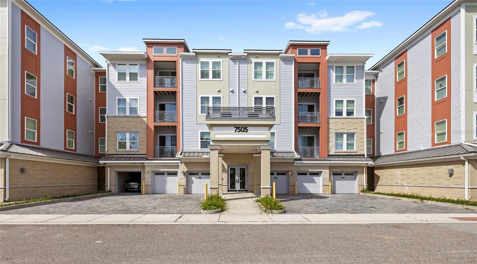 7505 LAUREATE BOULEVARD, #2206, Orlando, FL 32827 7505 LAUREATE BOULEVARD, #2206, Orlando, FL 32827