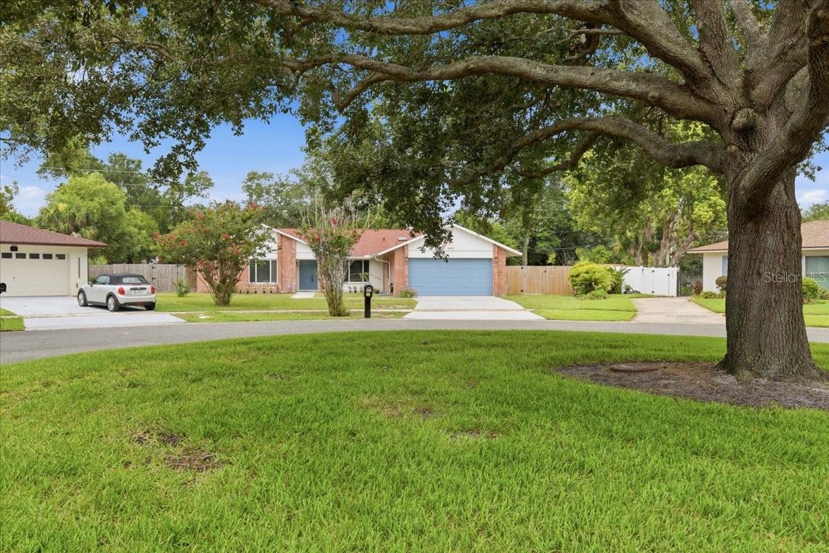 8495 CARAWAY COURT, Orlando, FL 32819