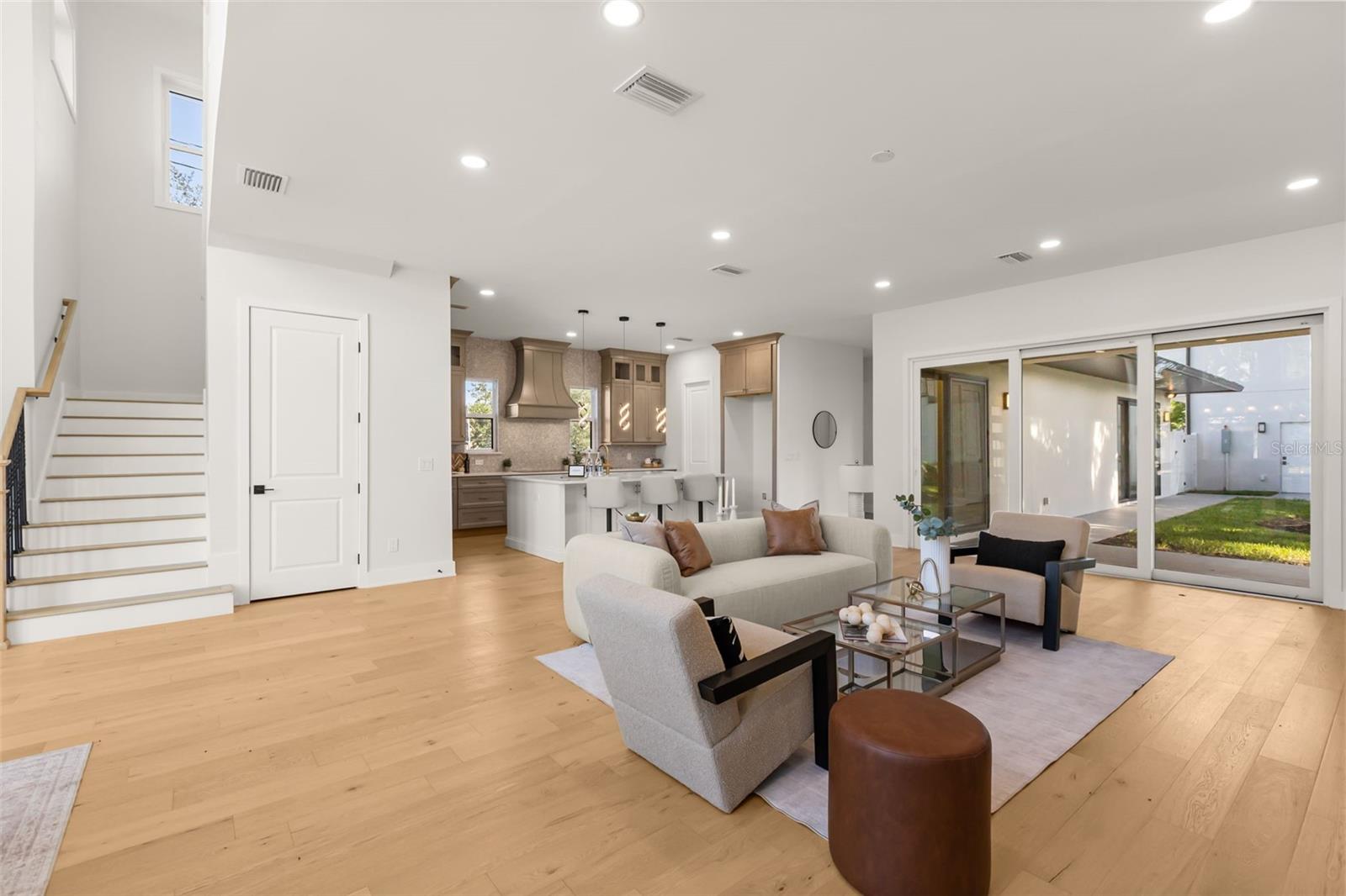4401 ROCKLEDGE ROAD, Orlando, FL 32807