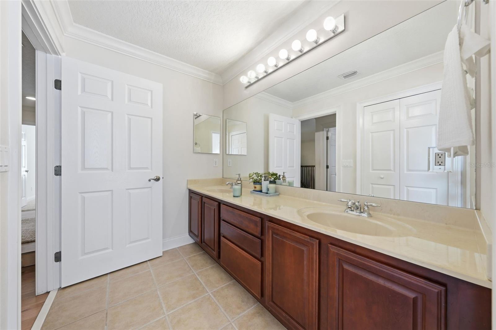 6967 BRESCIA WAY, Orlando, FL 32819