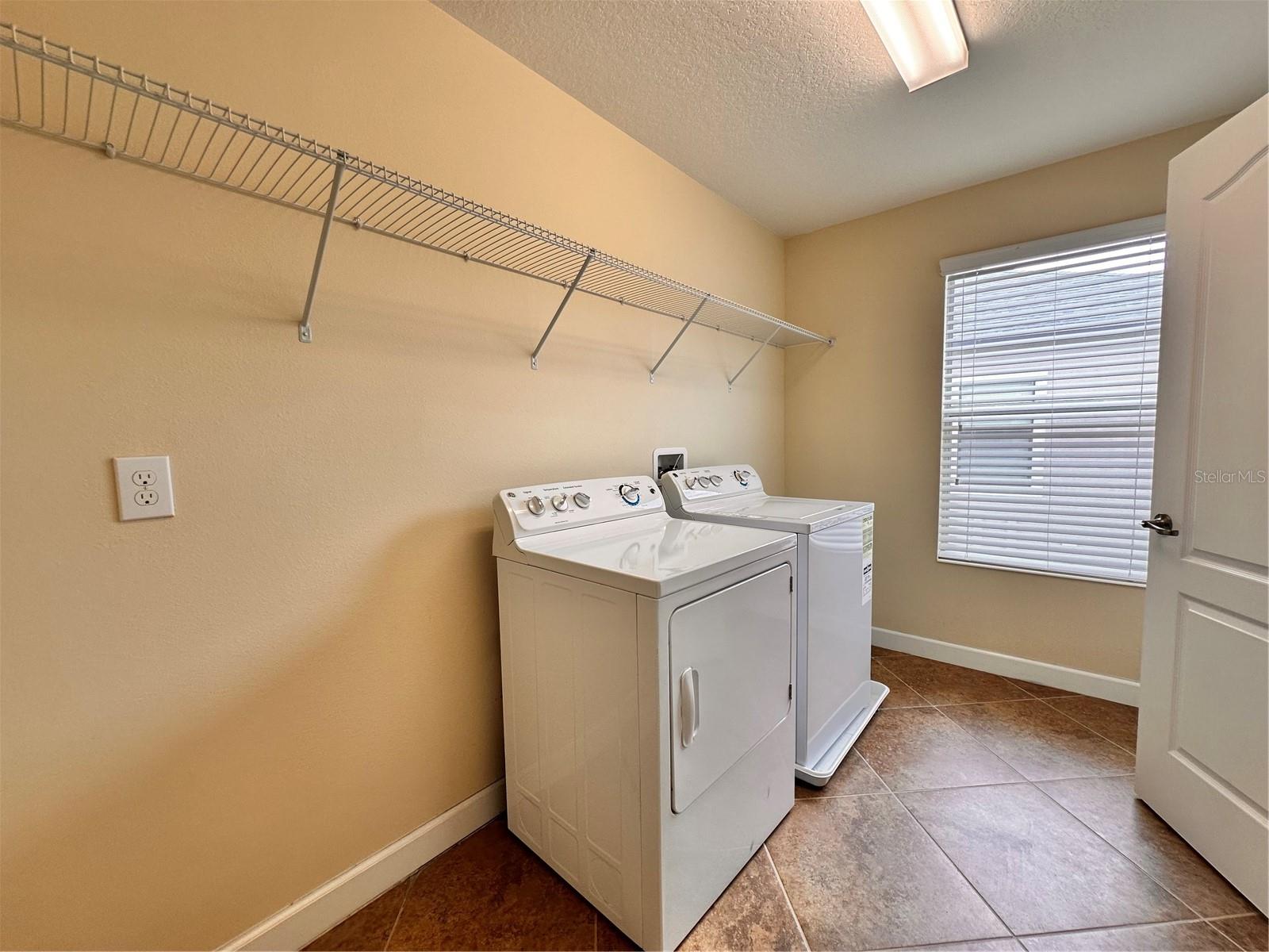 7409 FAIRGROVE AVENUE, Windermere, FL 34786