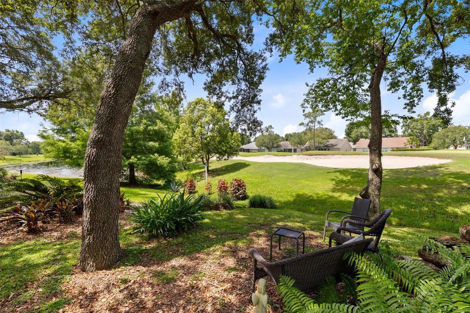 8052 LAUREL RIDGE DRIVE, Mount Dora, FL 32757