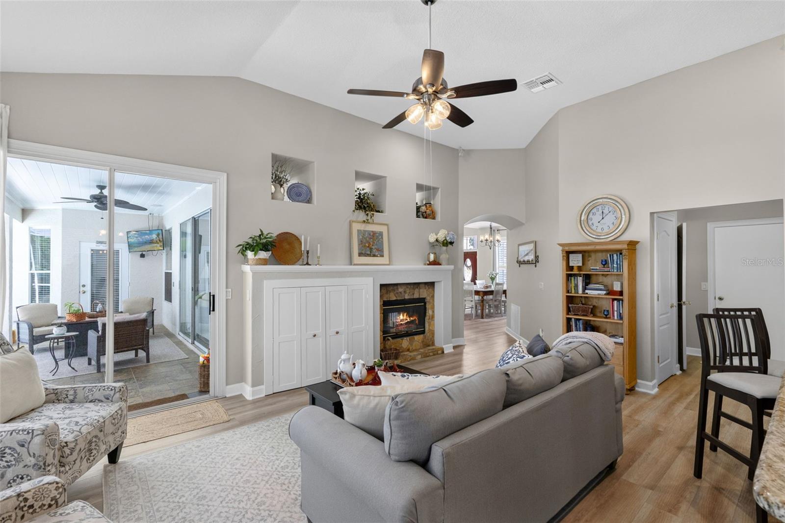 8052 LAUREL RIDGE DRIVE, Mount Dora, FL 32757