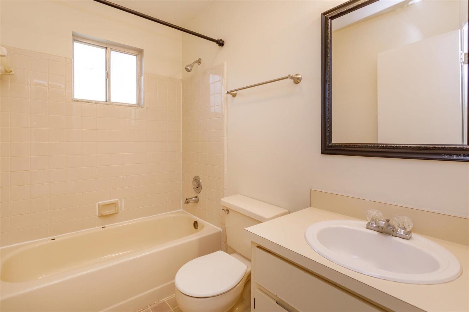 7925 SNOWBERRY CIRCLE, Orlando, FL 32819