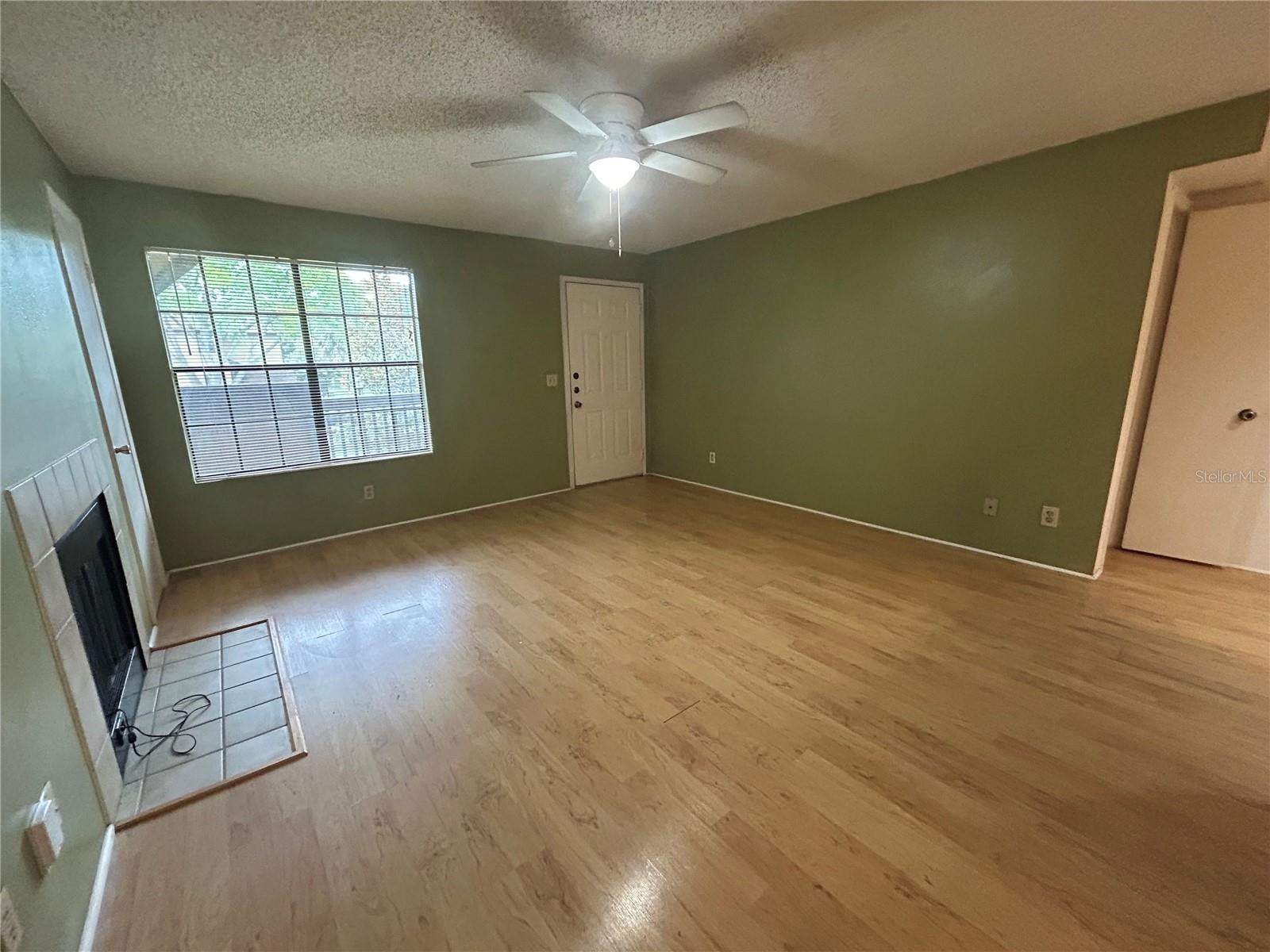 380 LAKEPOINTE DRIVE, #202, Altamonte Springs, FL 32701