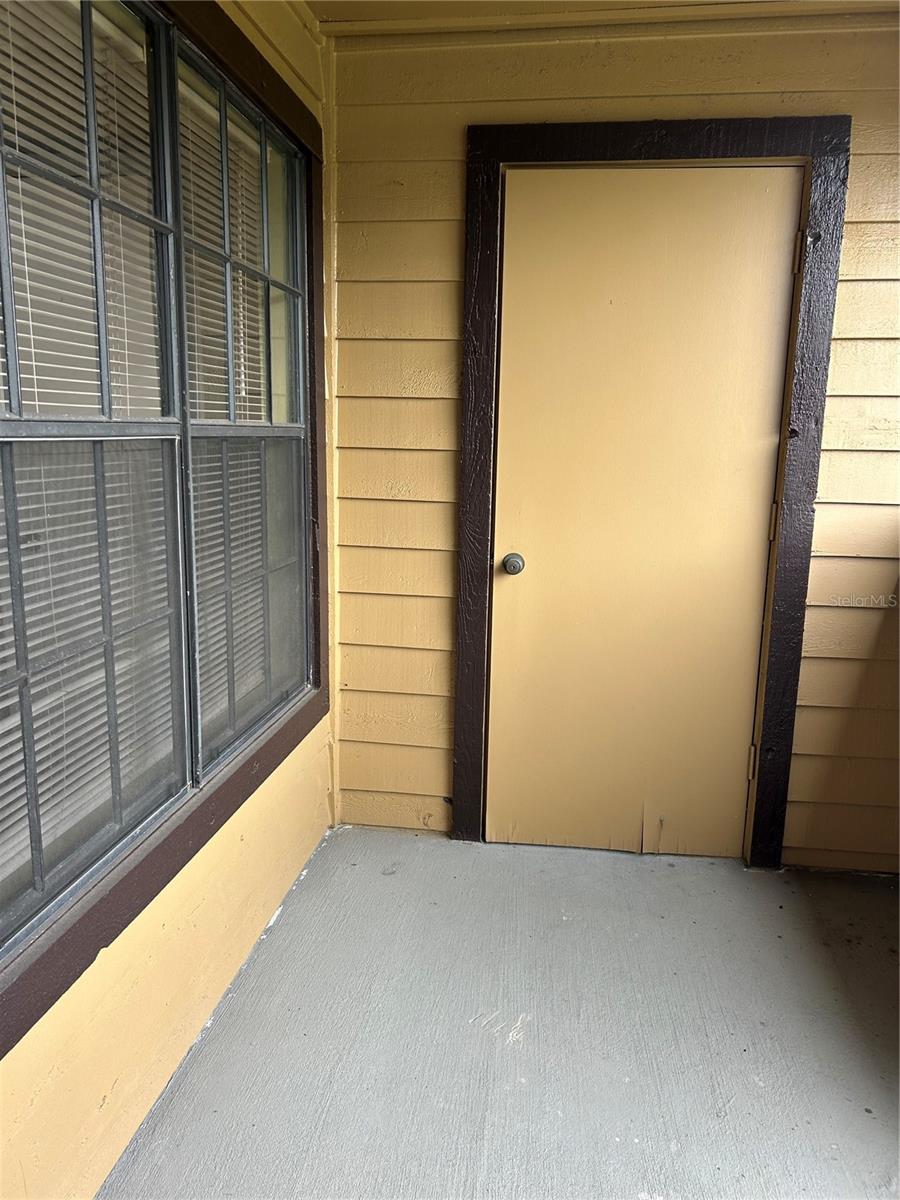 380 LAKEPOINTE DRIVE, #202, Altamonte Springs, FL 32701