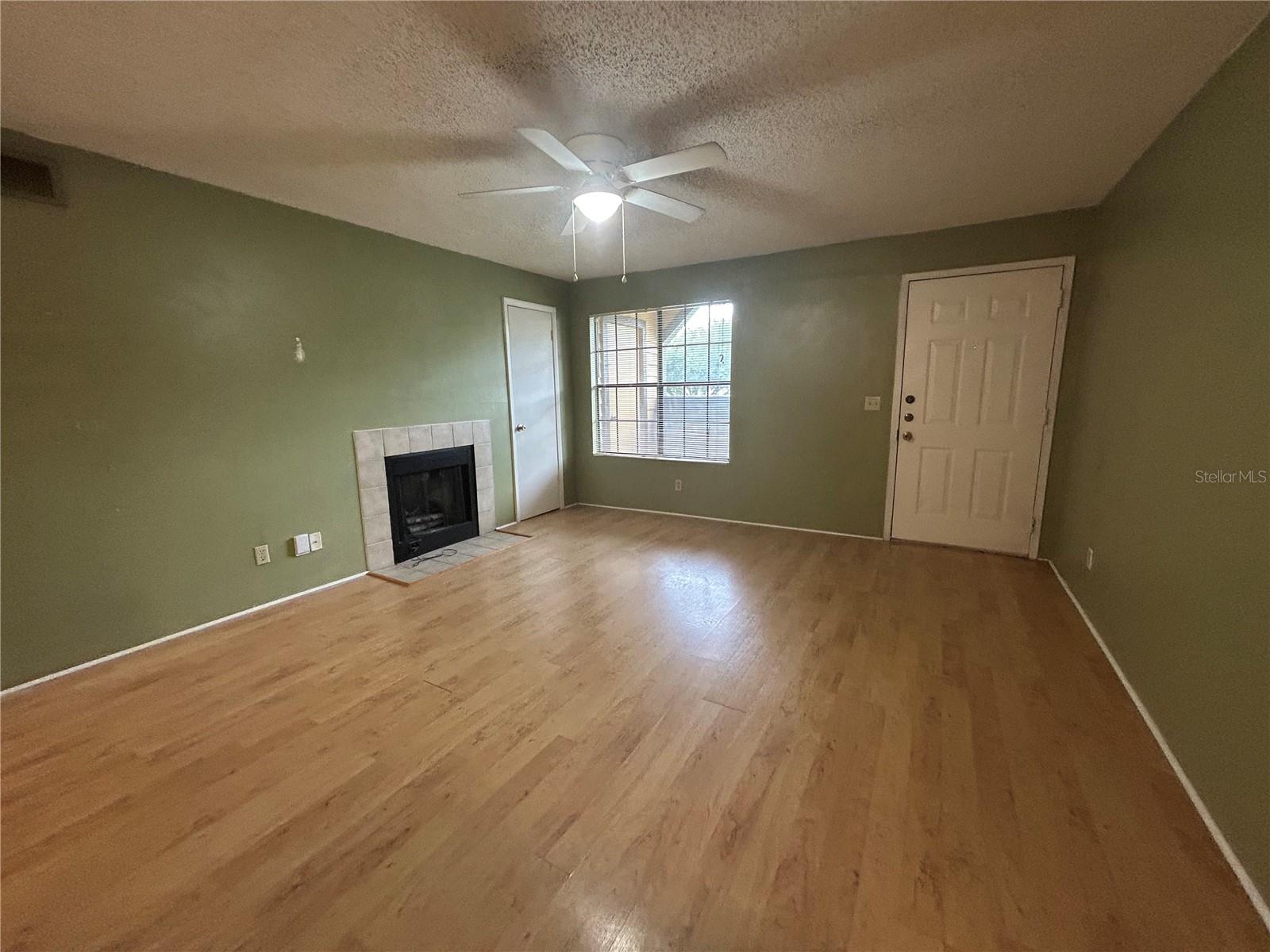 380 LAKEPOINTE DRIVE, #202, Altamonte Springs, FL 32701