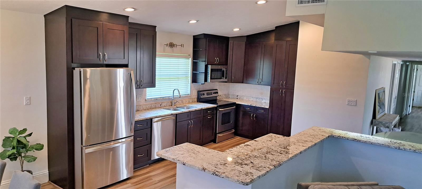 2400 LAUDERDALE COURT, Orlando, FL 32805