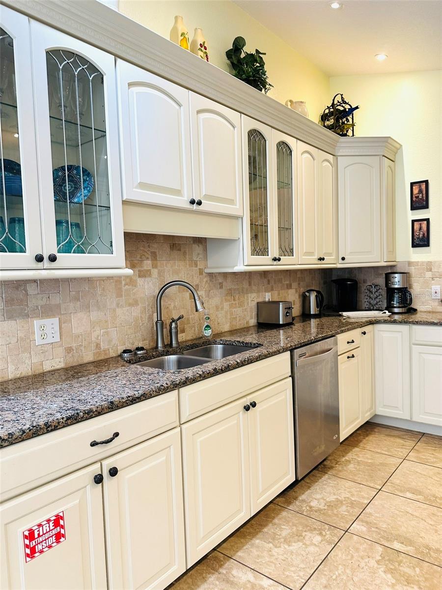 1049 LAKE BERKLEY DRIVE, Kissimmee, FL 34746