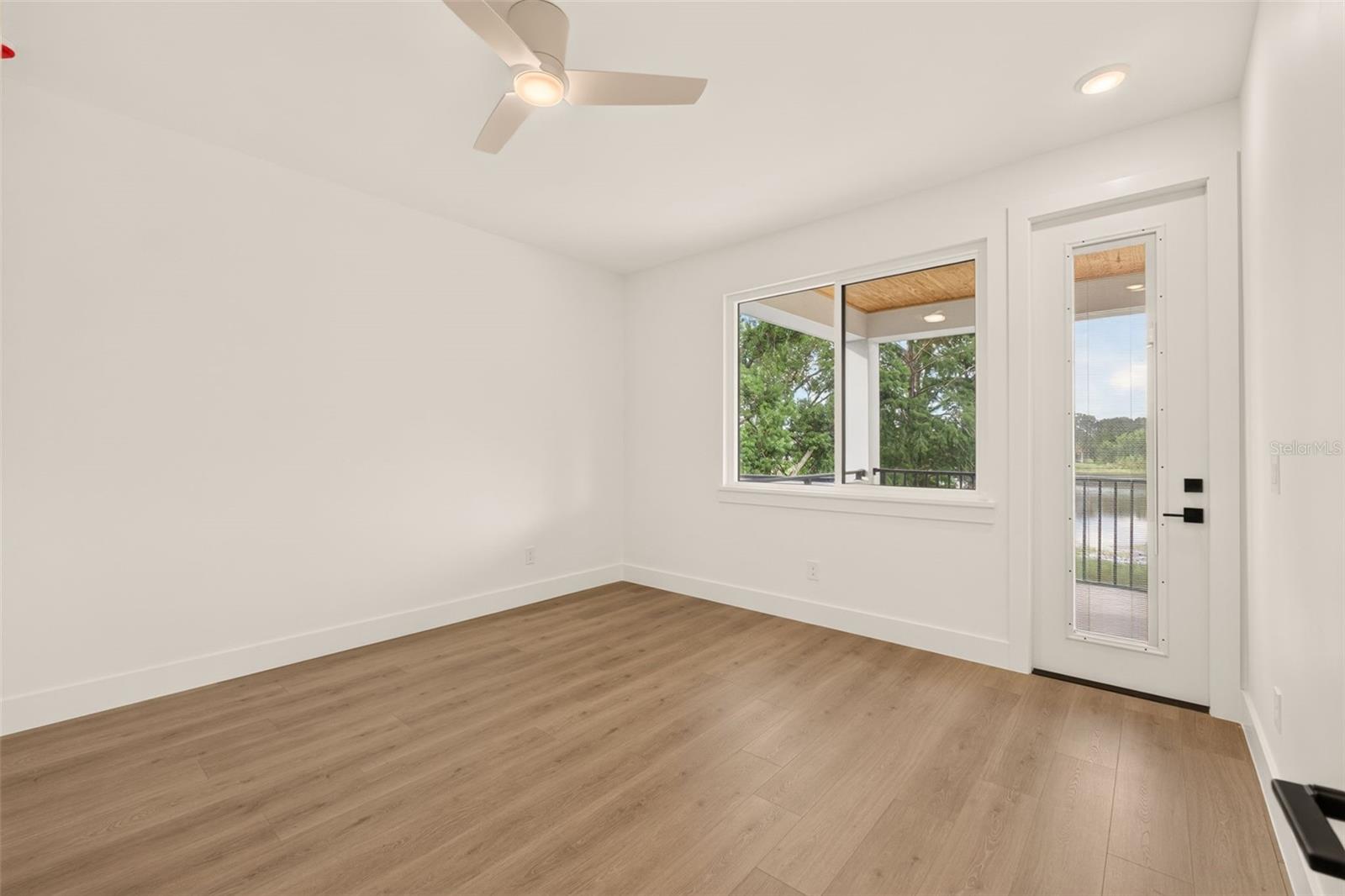 1205 FALCON DRIVE, Orlando, FL 32803