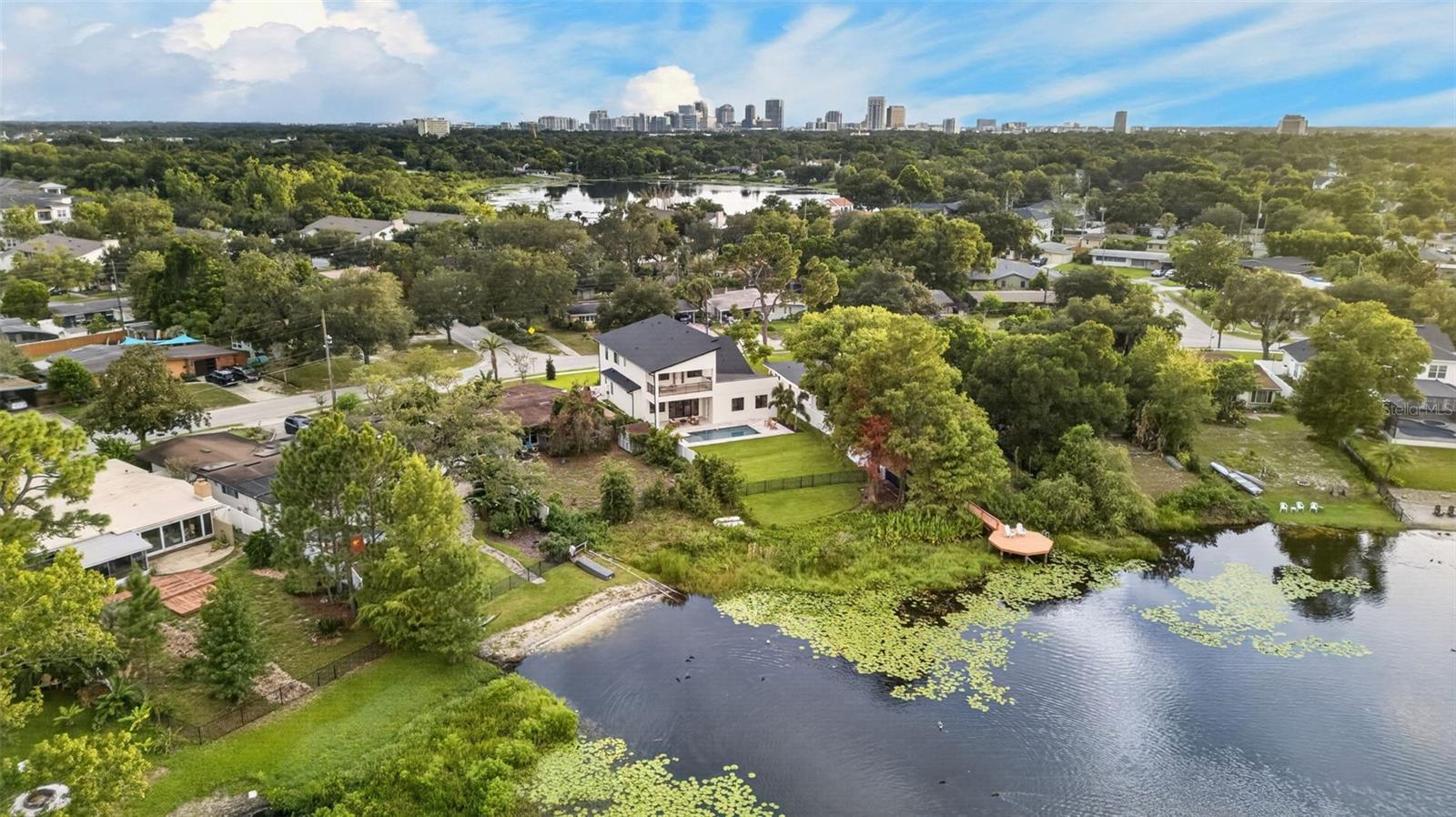 1205 FALCON DRIVE, Orlando, FL 32803