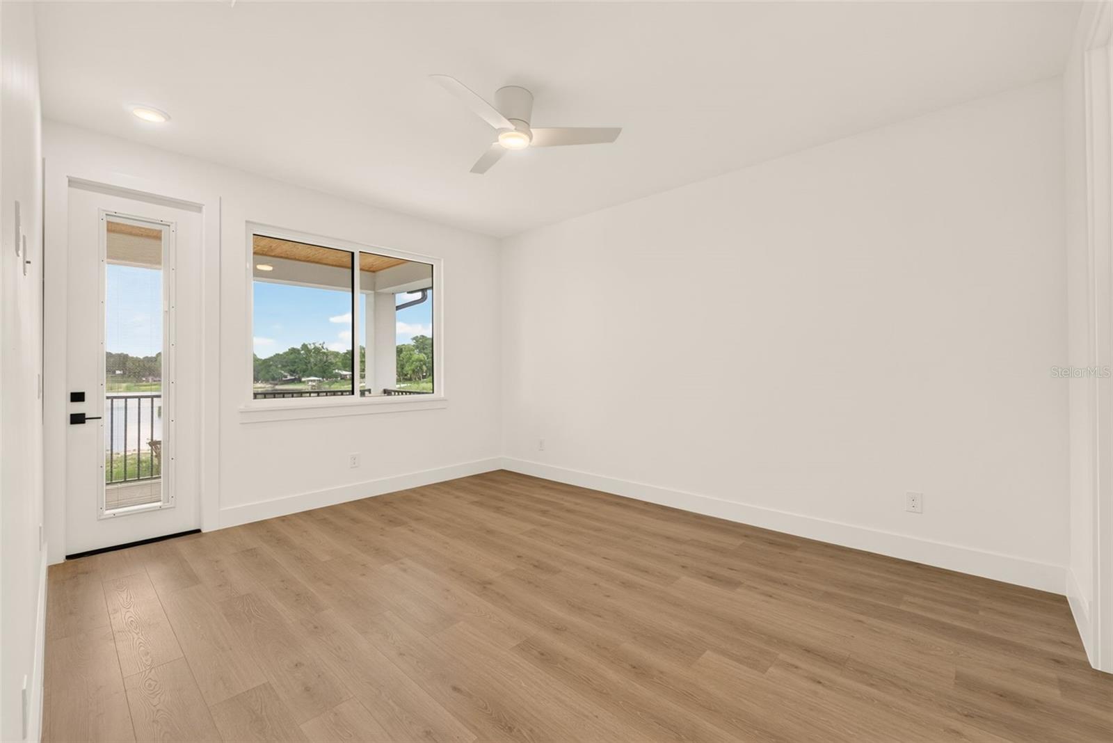 1205 FALCON DRIVE, Orlando, FL 32803