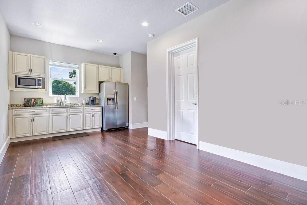 In-Law Suite/Office