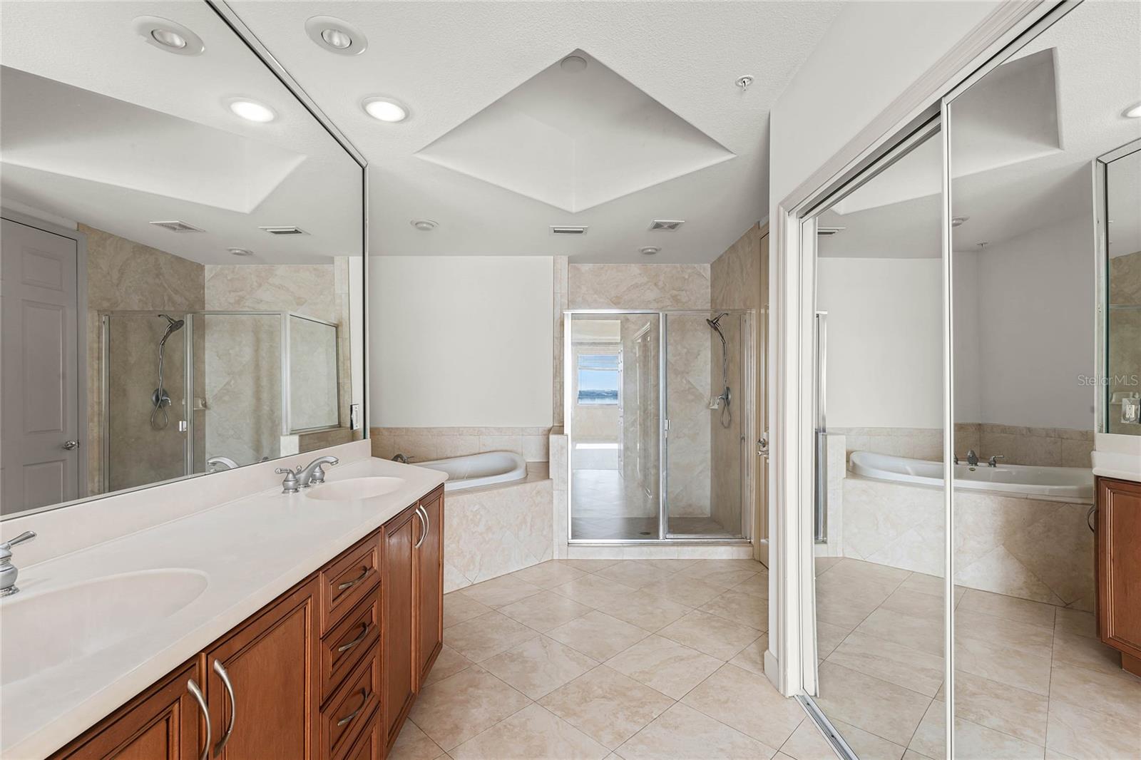 8761 THE ESPLANADE, #22, Orlando, FL 32836