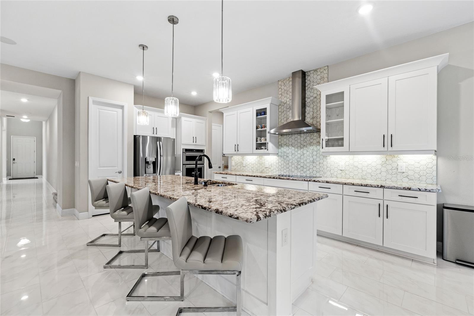 15031 GUAVA BAY DRIVE, Winter Garden, FL 34787 15031 GUAVA BAY DRIVE, Winter Garden, FL 34787