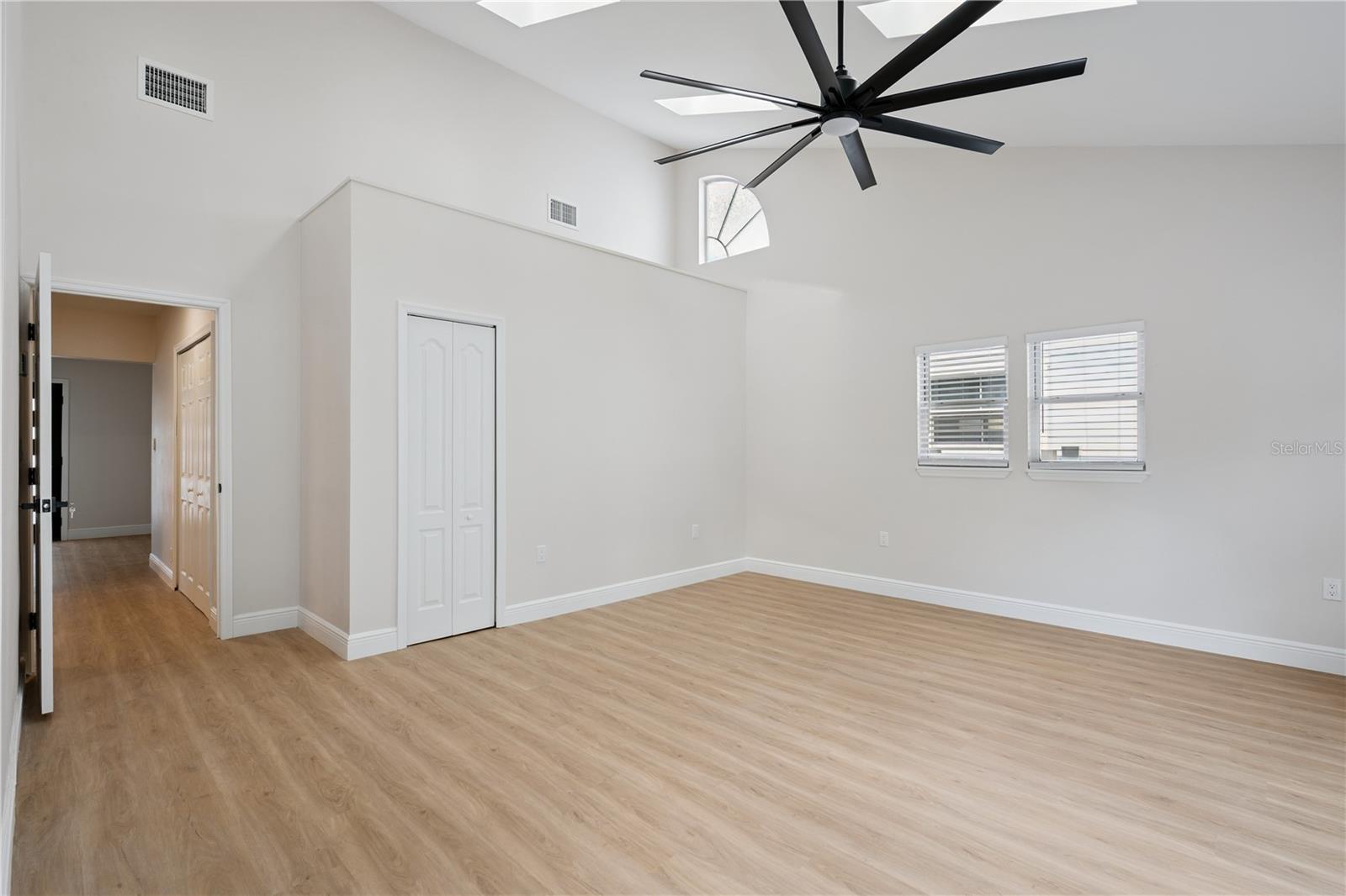 201 E MURIEL STREET, Orlando, FL 32806