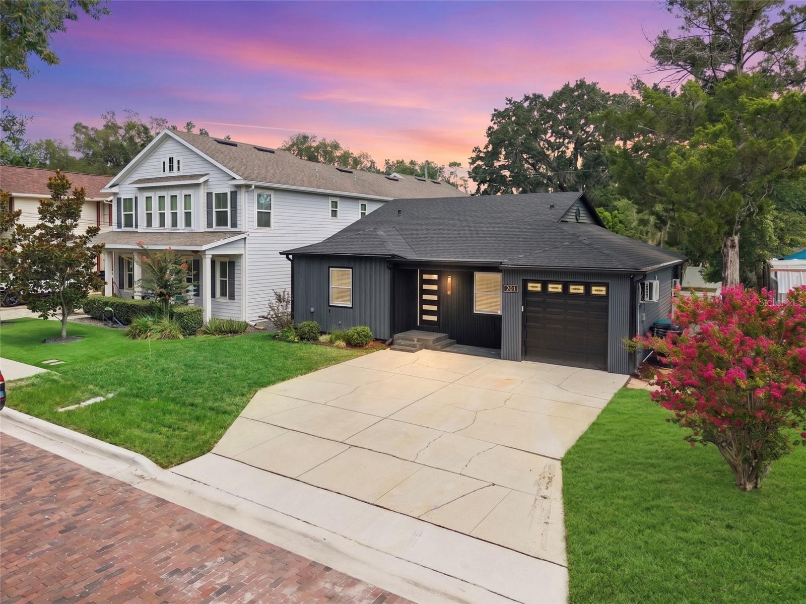 201 E MURIEL STREET, Orlando, FL 32806 201 E MURIEL STREET, Orlando, FL 32806