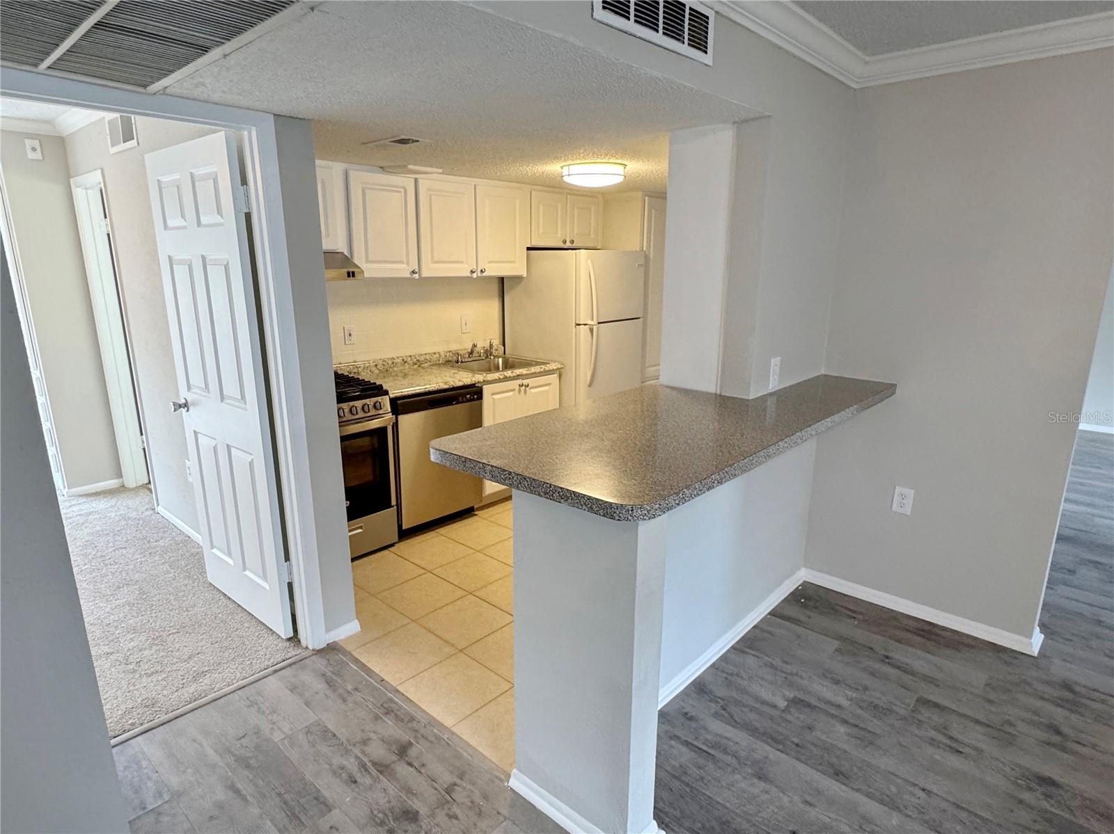 115 OYSTER BAY CIRCLE, #300, Altamonte Springs, FL 32701