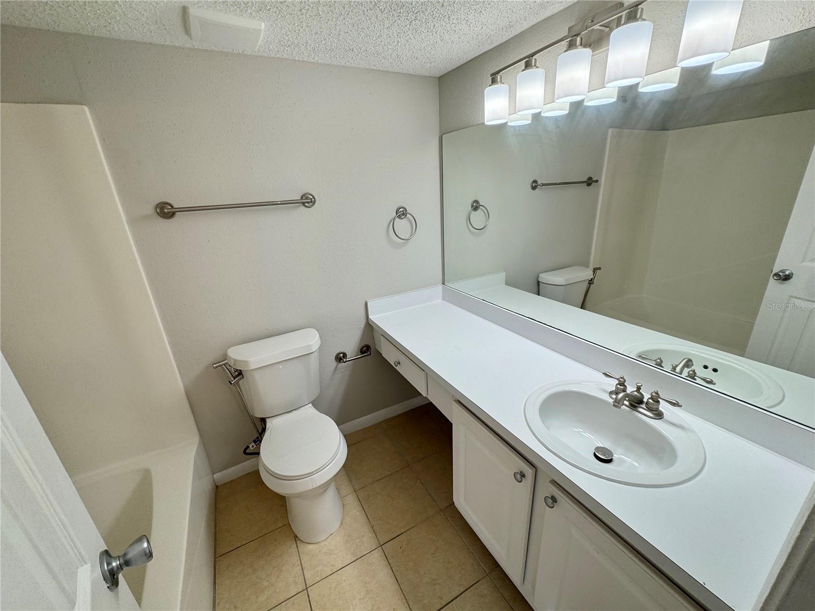 115 OYSTER BAY CIRCLE, #300, Altamonte Springs, FL 32701
