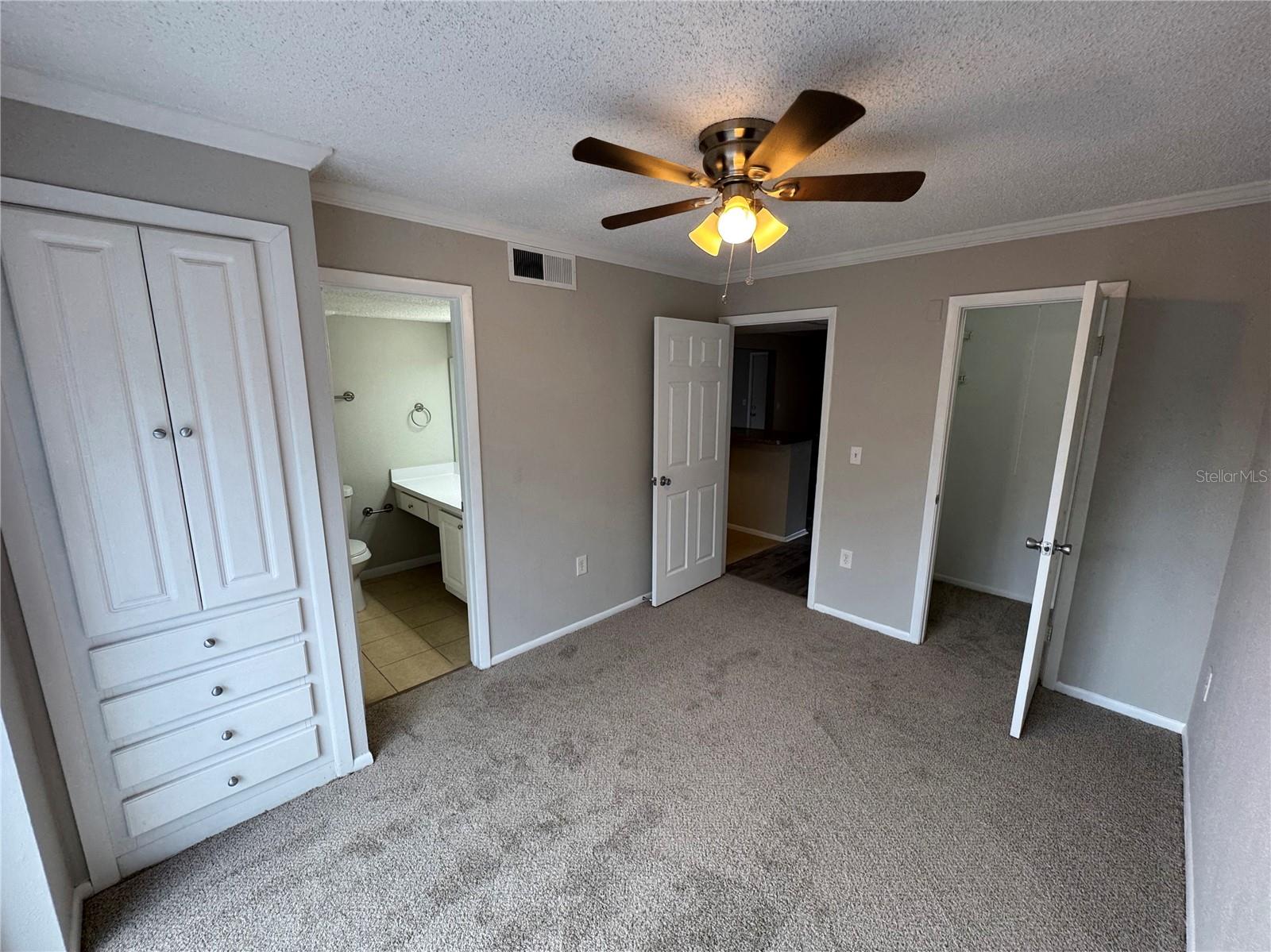115 OYSTER BAY CIRCLE, #300, Altamonte Springs, FL 32701