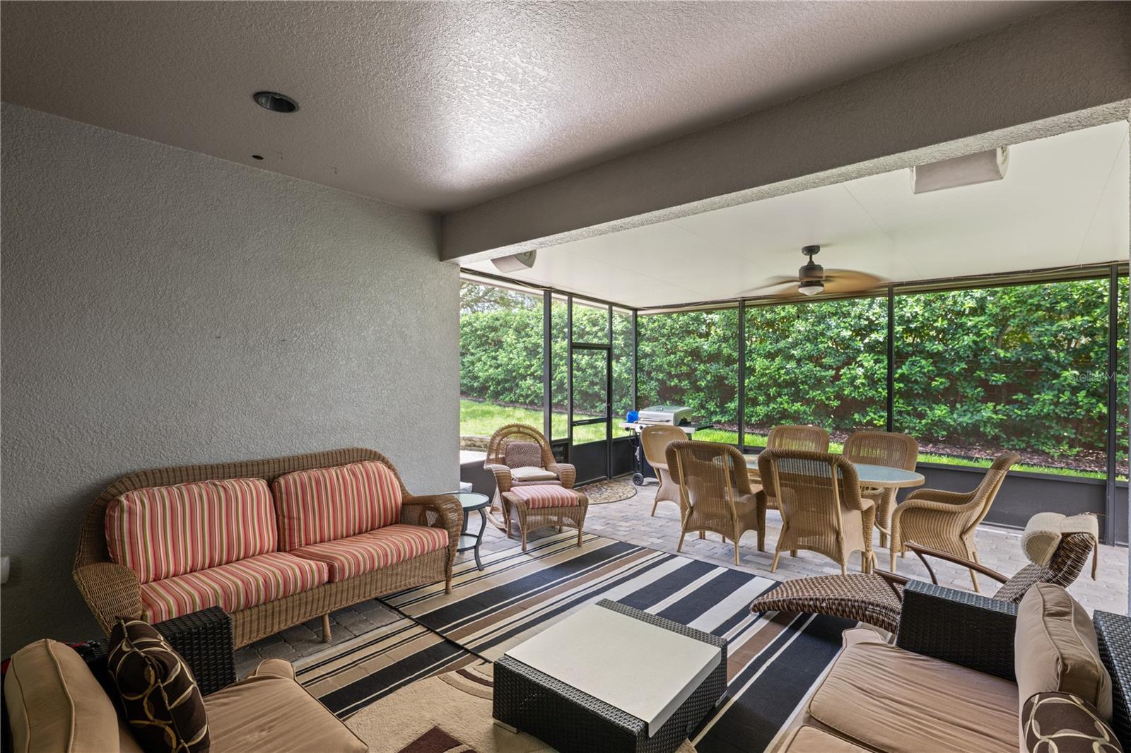 Another view of the spacious screened lanai.