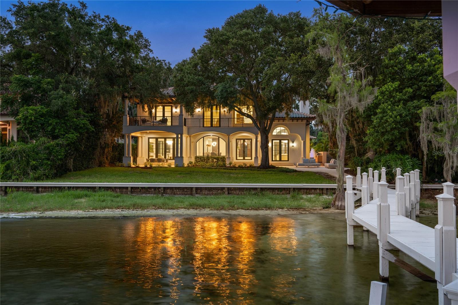 800 W 2ND AVENUE, Windermere, FL 34786 800 W 2ND AVENUE, Windermere, FL 34786