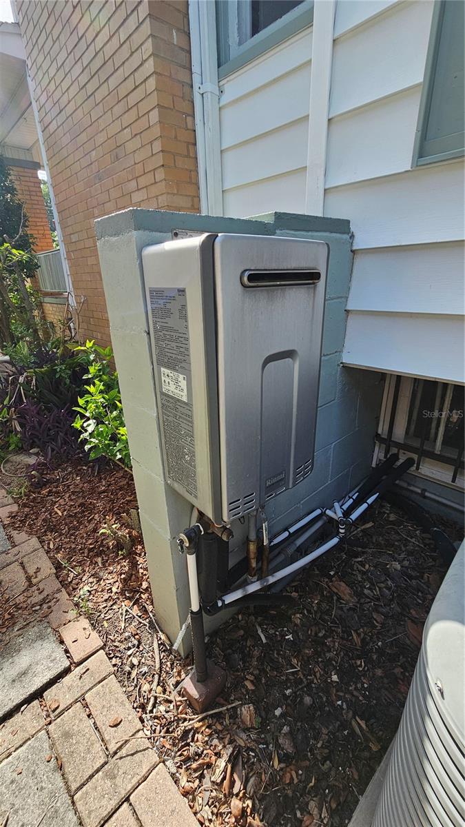 Instant On Tankless Hot Water Heater