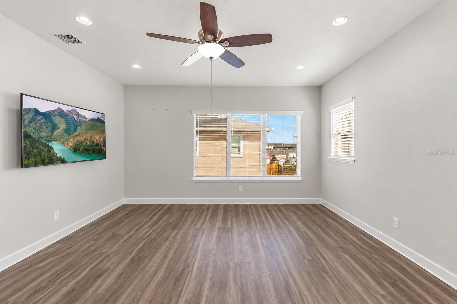 2nd Floor Loft