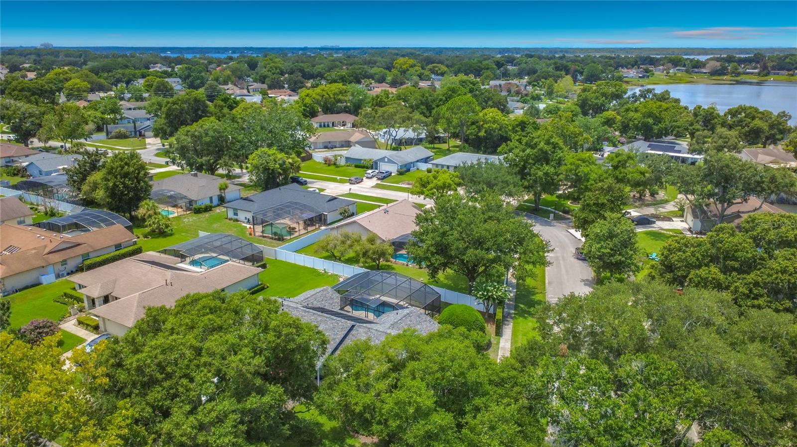 8654 ALEGRE CIRCLE, Orlando, FL 32836