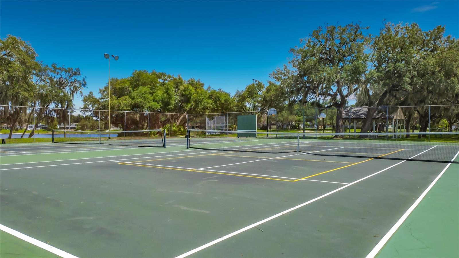 8654 ALEGRE CIRCLE, Orlando, FL 32836