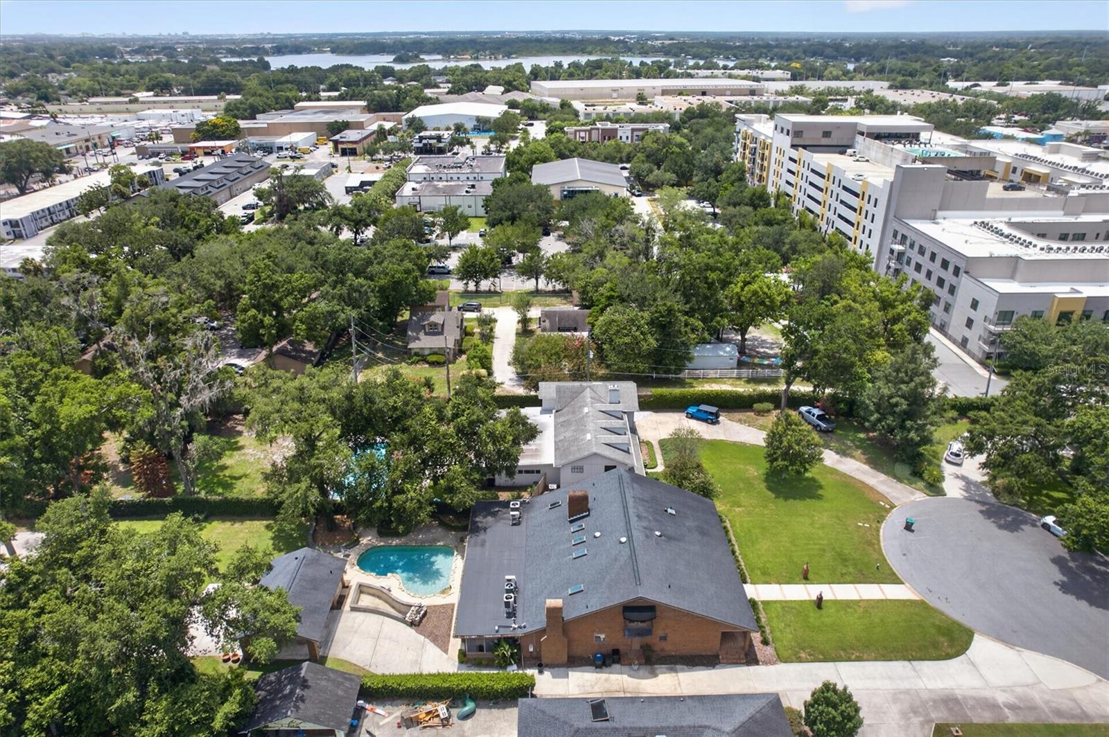306 OAK ESTATES DRIVE, Orlando, FL 32806