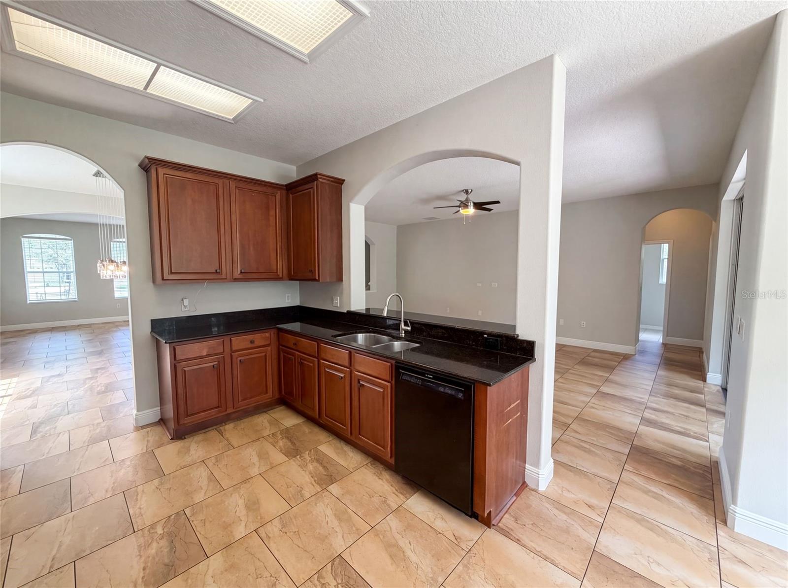12706 GROVEHURST AVENUE, Winter Garden, FL 34787