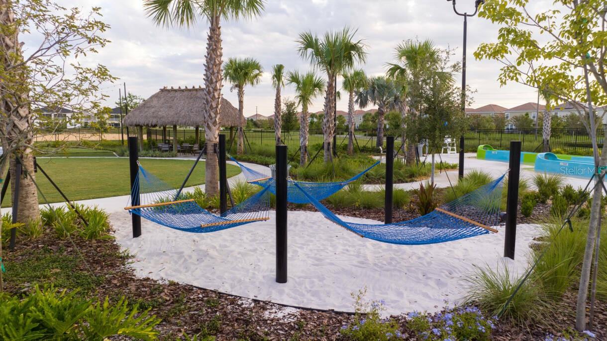 8967 PLAY THROUGH DR, Davenport, FL 33896