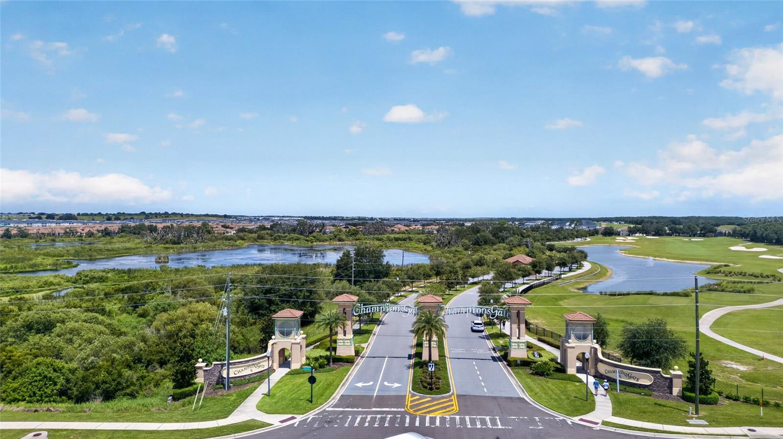 Fully fenced lot, no rear neighbors with golf course views.