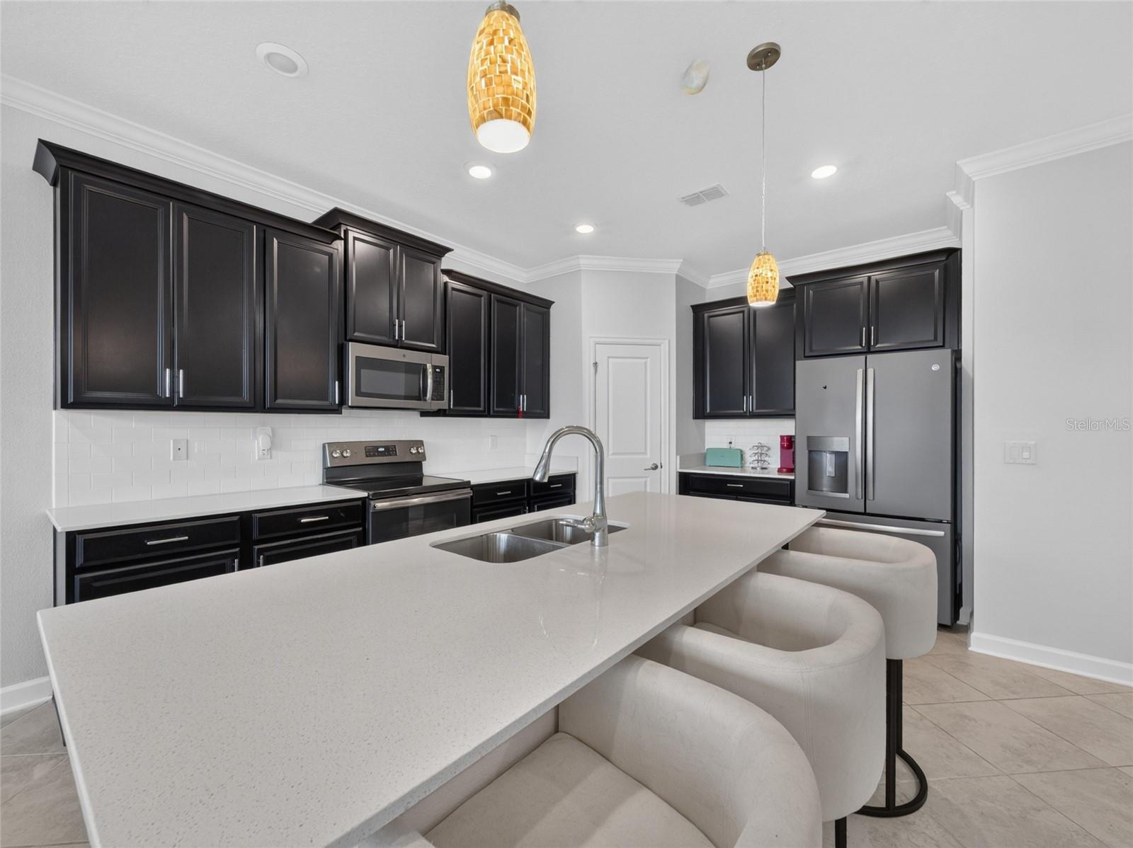 8813 BETH PAGE LANE, Davenport, FL 33896