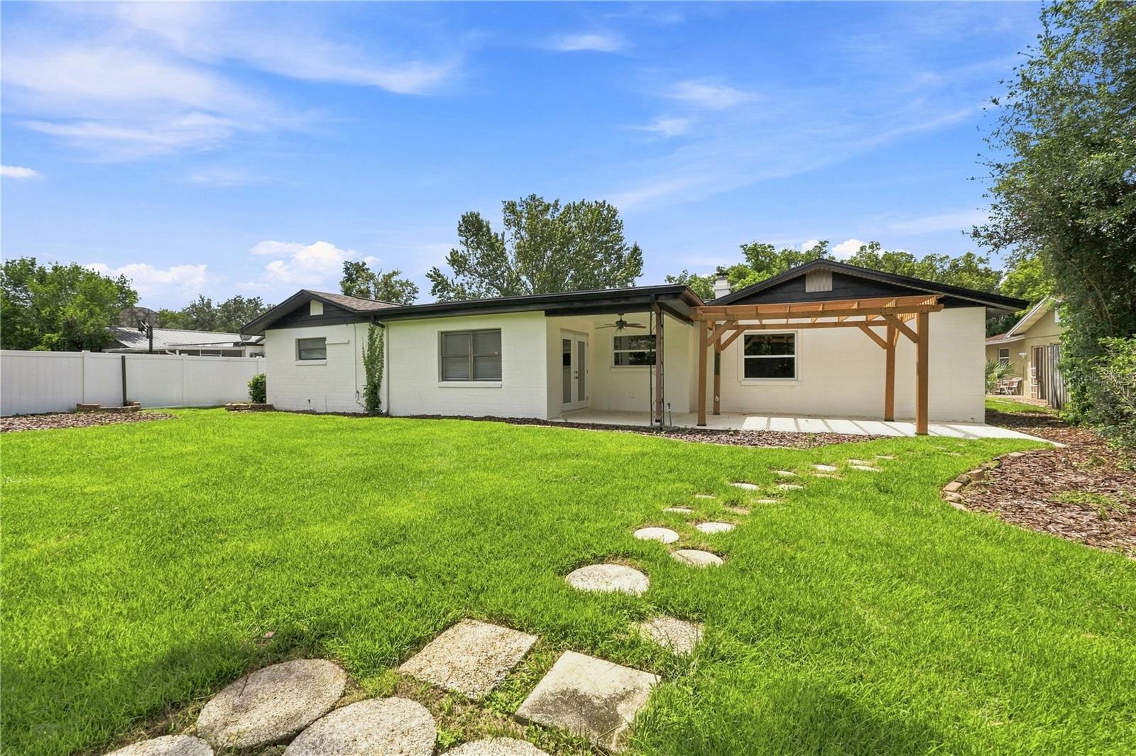 724 MONMOUTH WAY, Winter Park, FL 32792