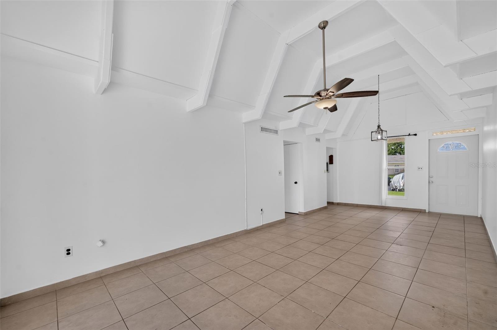 3111 CLUB CIRCLE, Lake Wales, FL 33854