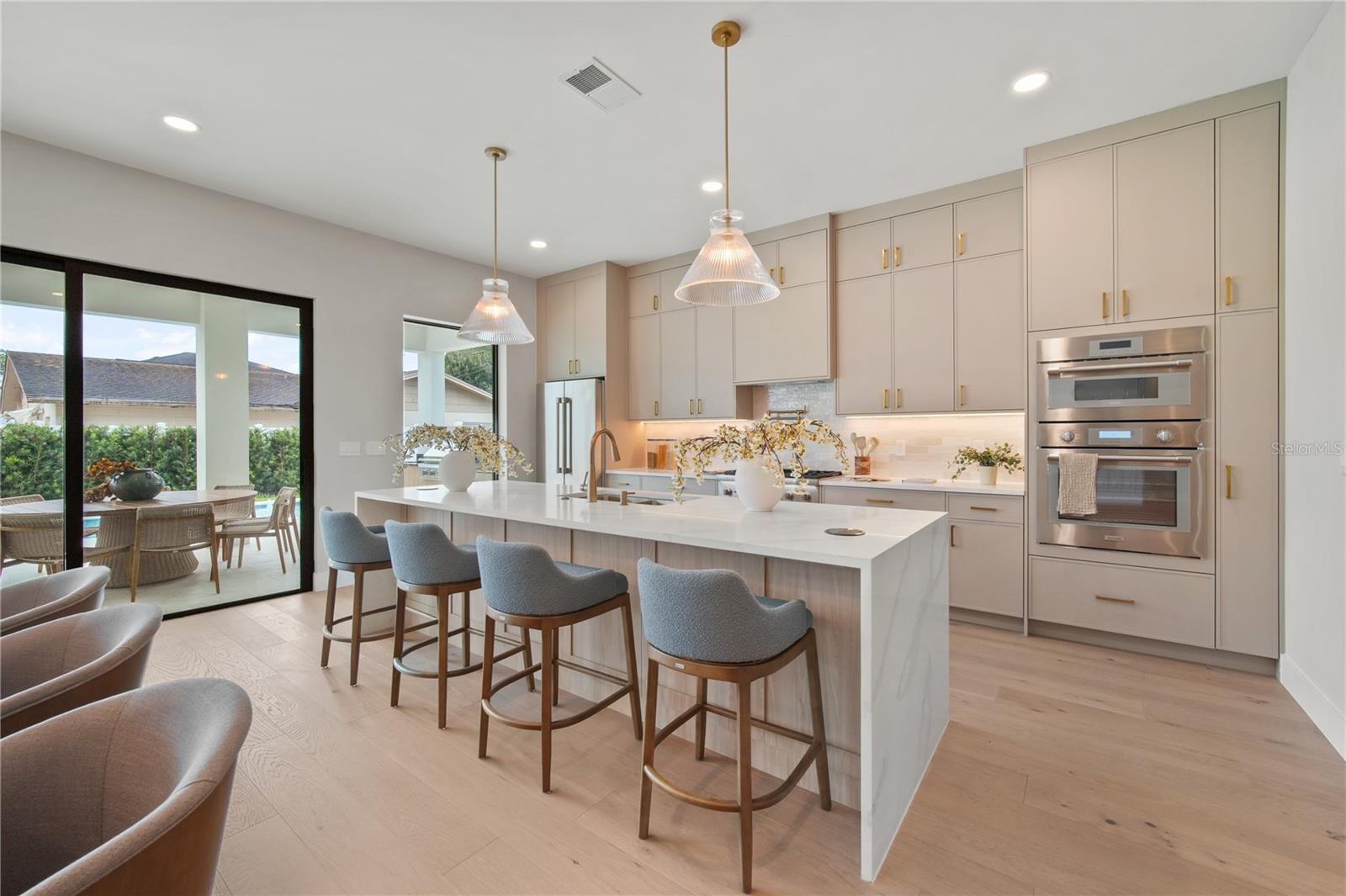 1326 W NEW HAMPSHIRE STREET, Orlando, FL 32804