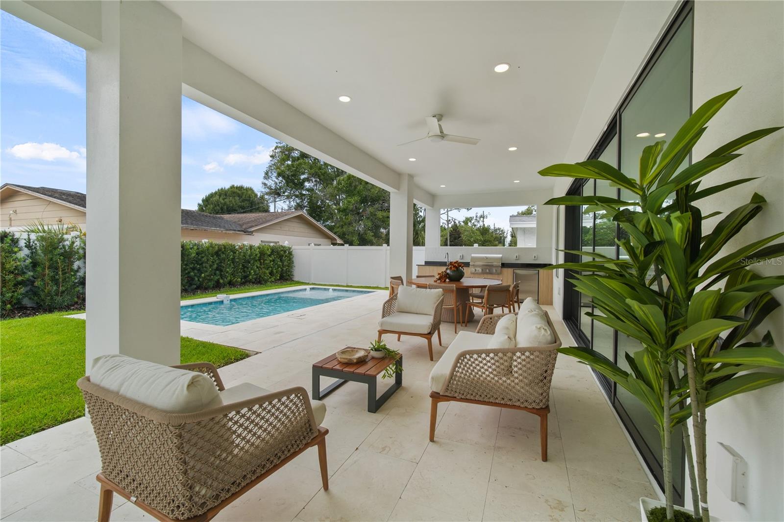 1326 W NEW HAMPSHIRE STREET, Orlando, FL 32804