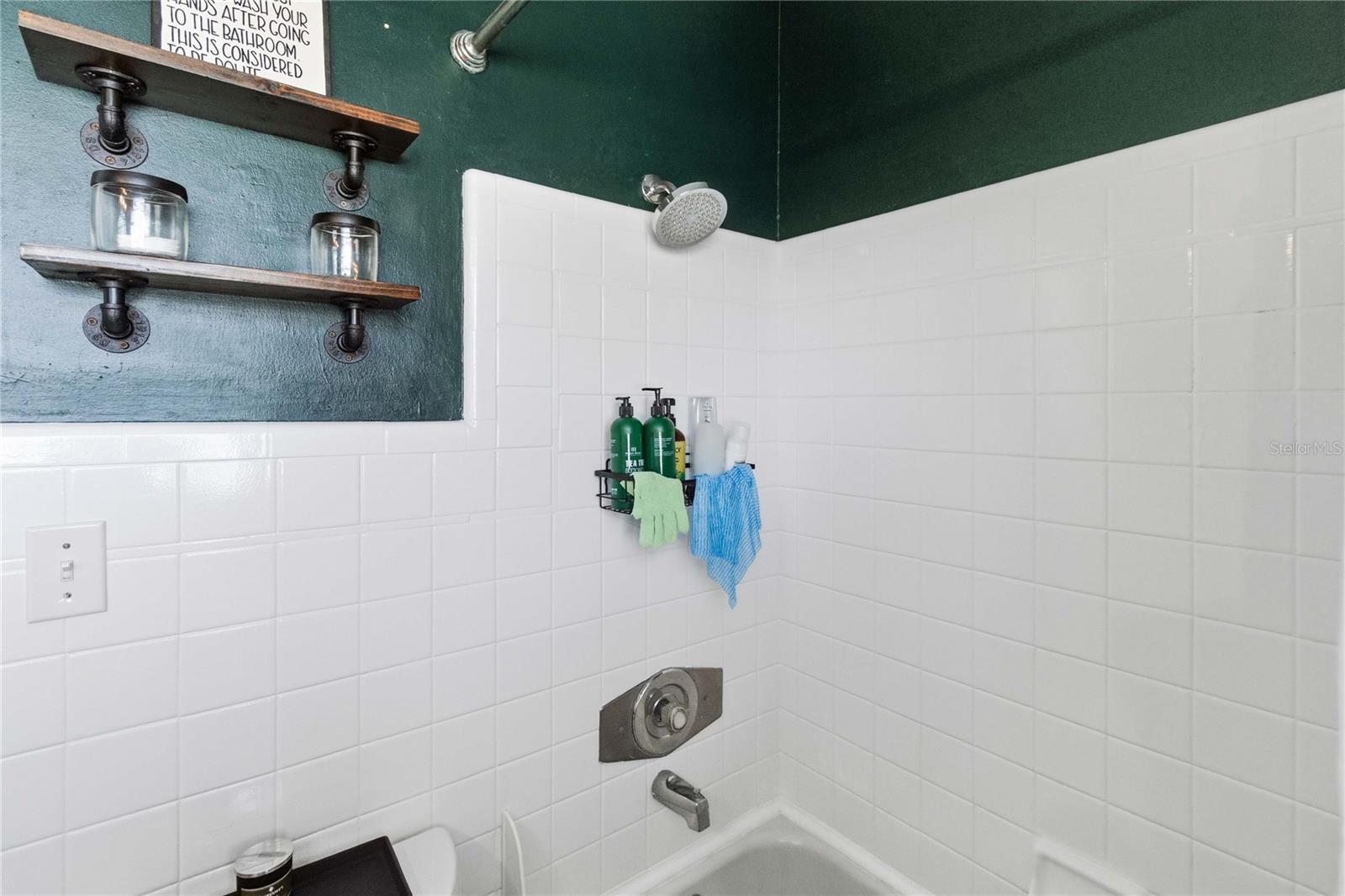 2918 CARL TERRACE, Orlando, FL 32804