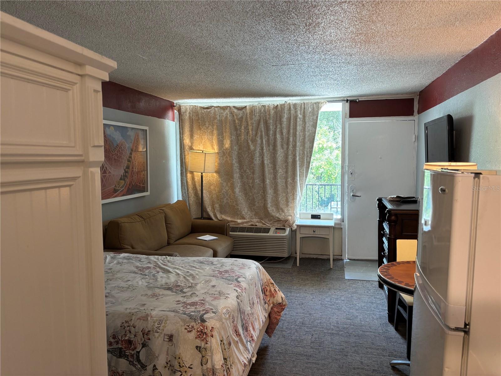 7900 S ORANGE BLOSSOM TRAIL, #2009, Orlando, FL 32809