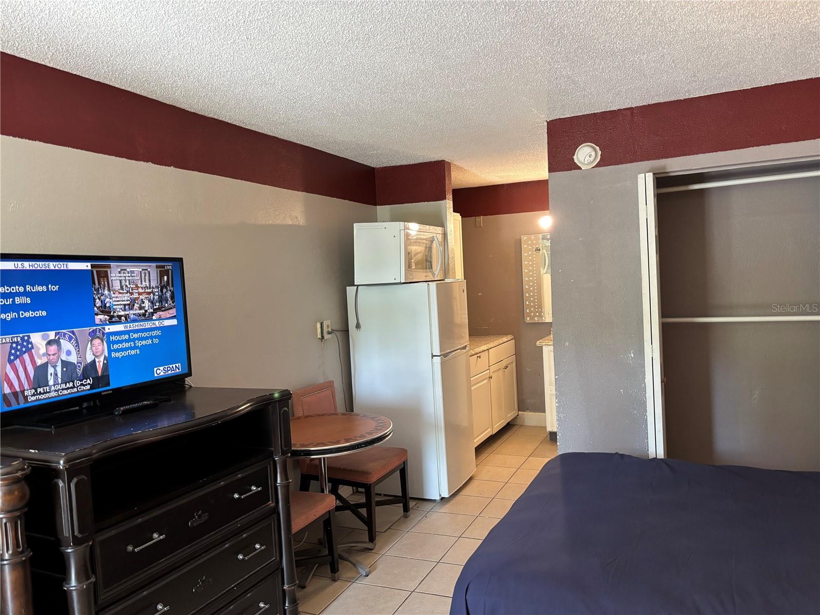 7900 S ORANGE BLOSSOM TRAIL, #2009, Orlando, FL 32809