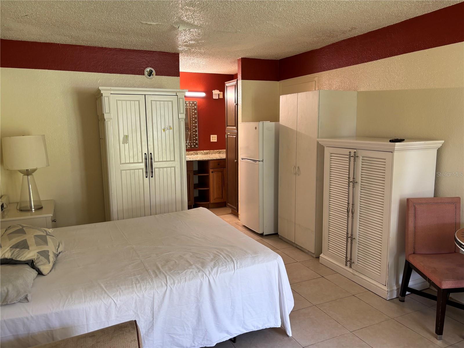 7900 S ORANGE BLOSSOM TRAIL, #2009, Orlando, FL 32809