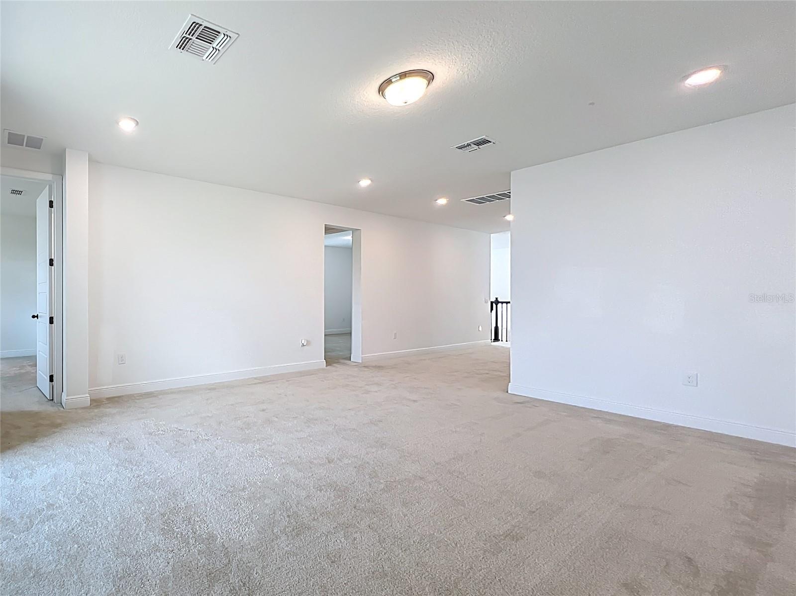 7398 ALPINE BUTTERFLY LN, Orlando, FL 32819