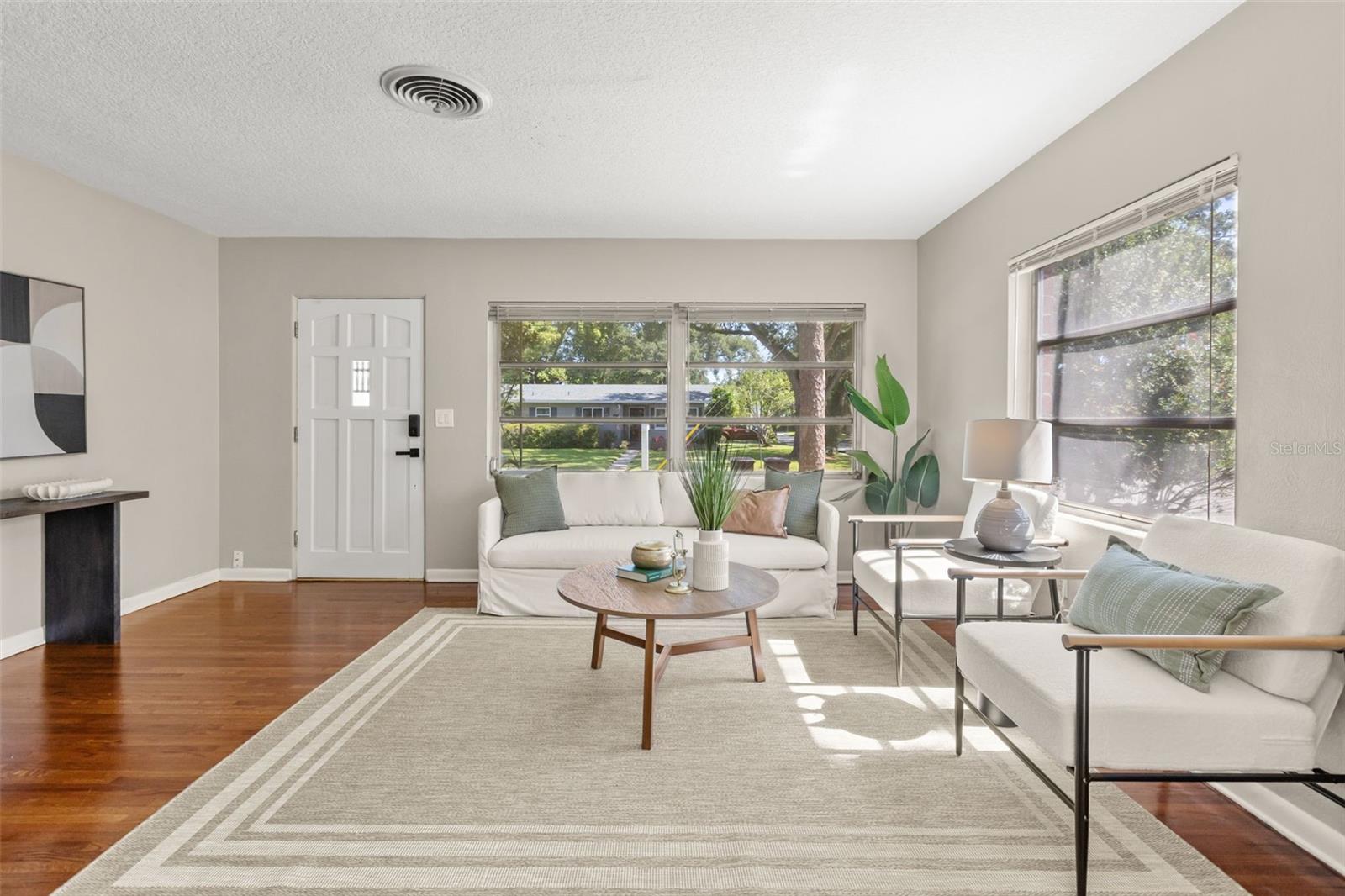 820 RUGBY STREET, Orlando, FL 32804
