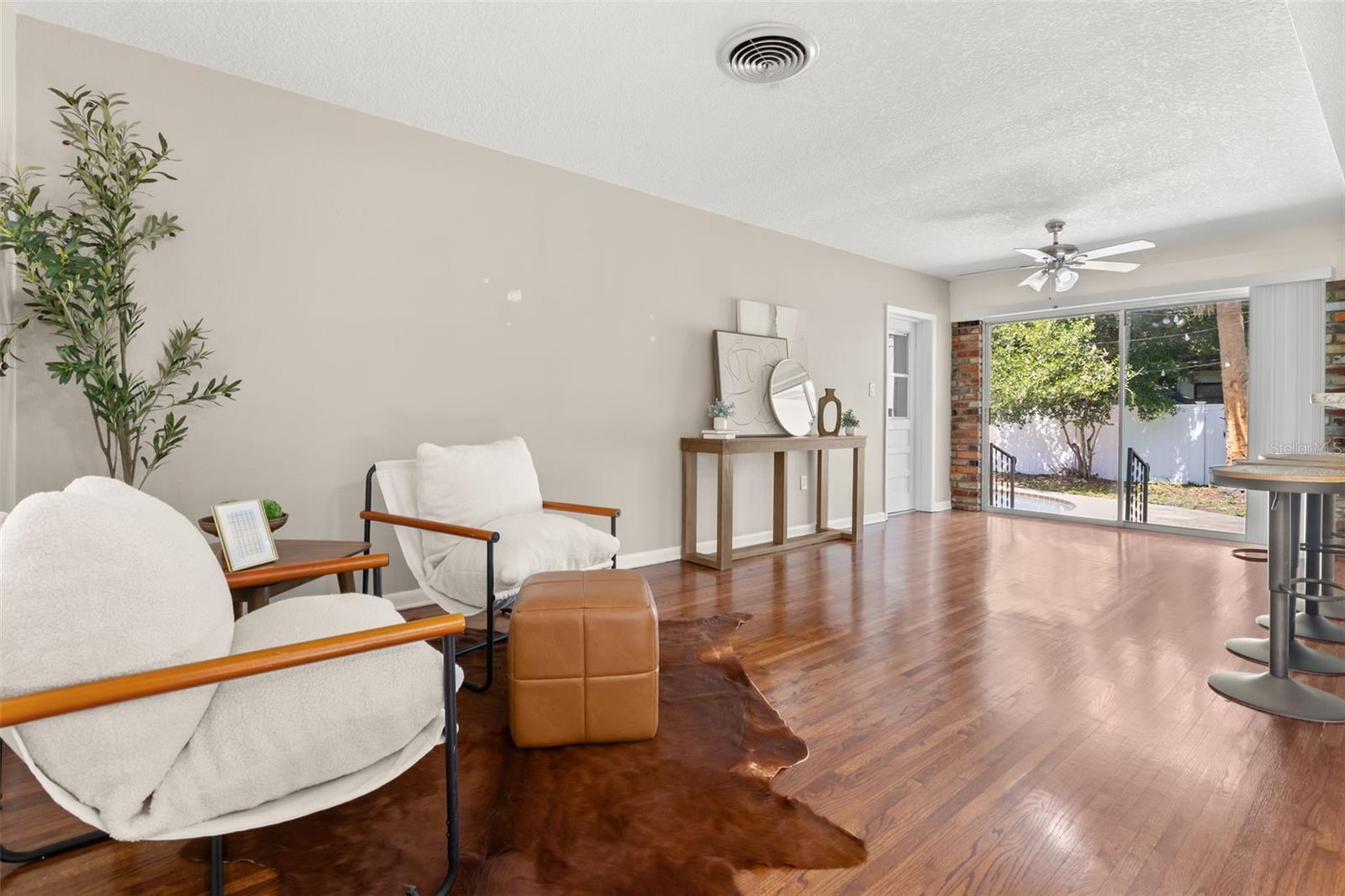 820 RUGBY STREET, Orlando, FL 32804