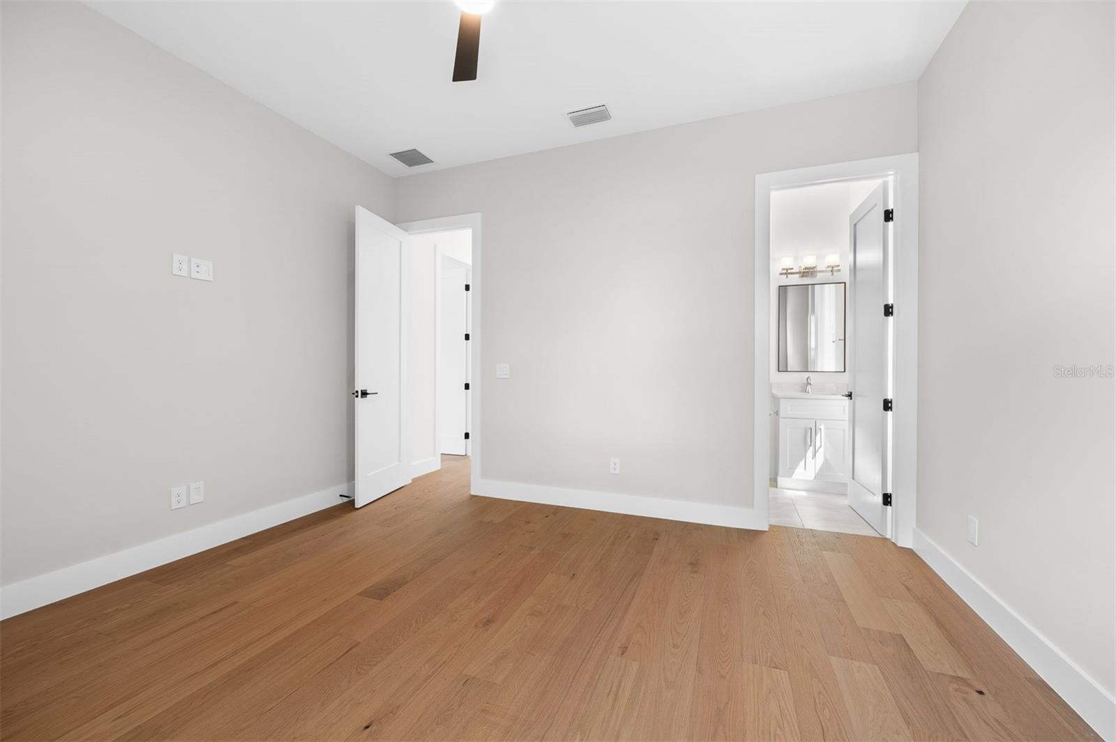 2630 HARRISON AVENUE, Orlando, FL 32804