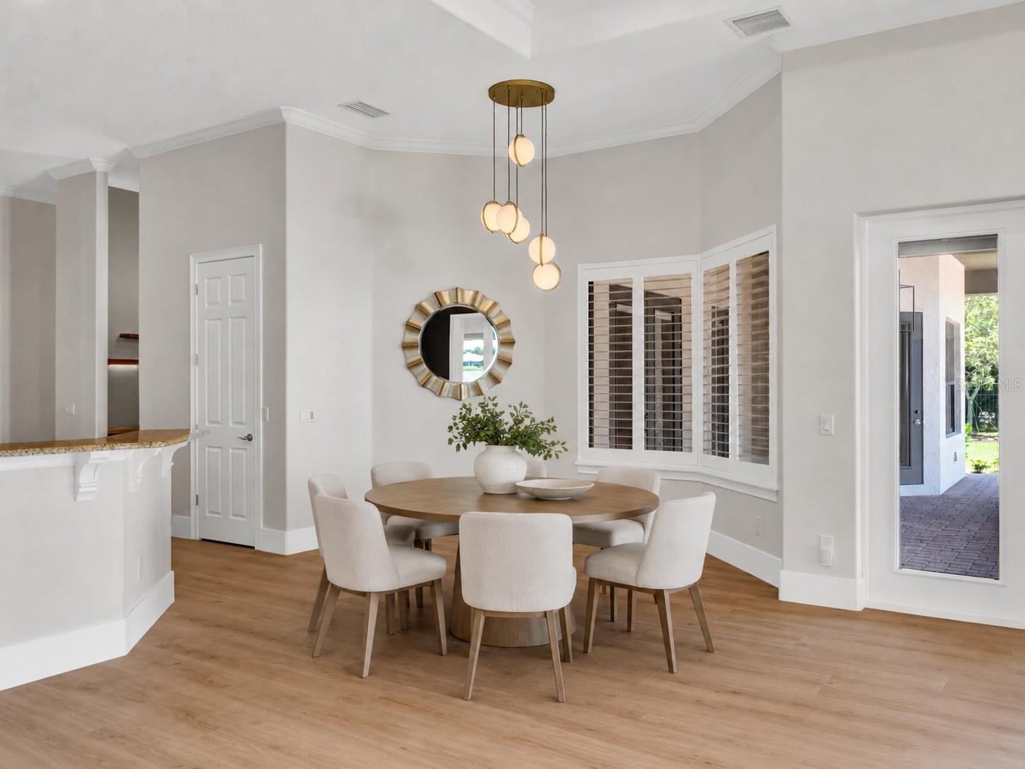 KITCHEN NOOK
